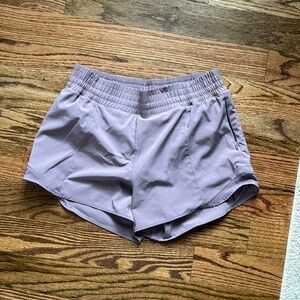 Lululemon Hotty Hot shorts